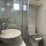 Dt Luxury Néa Péramos