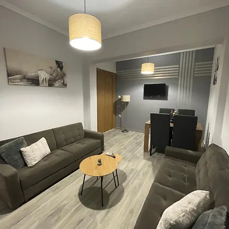 Dt Luxury * Nea Peramos (Macedonia)