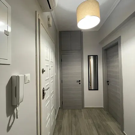 Dt Luxury Apartment Nea Peramos (Macedonia)