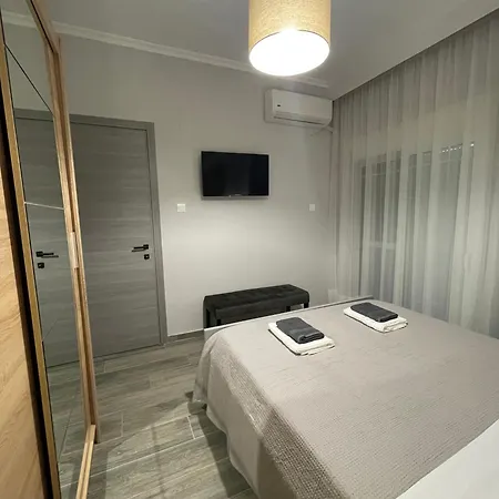 Dt Luxury Apartment Nea Peramos (Macedonia)